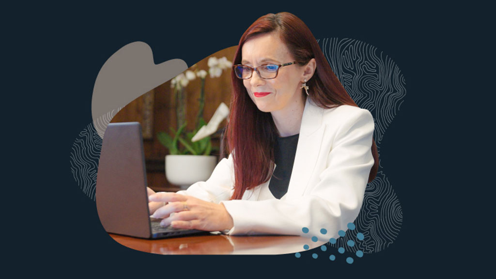 Manolo Blahnik Customer Banner