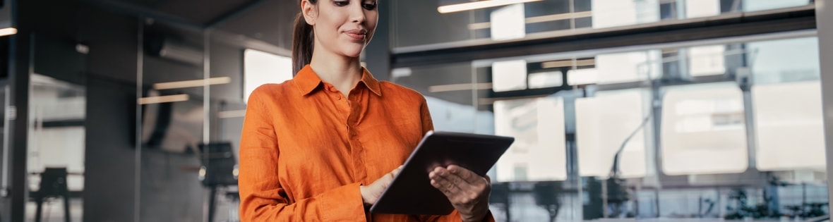 Artificial Intelligence in Fintech: 12 Key Uses