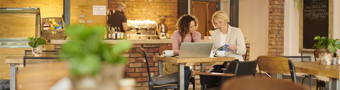 16 Critical Restaurant Benchmarks to Monitor